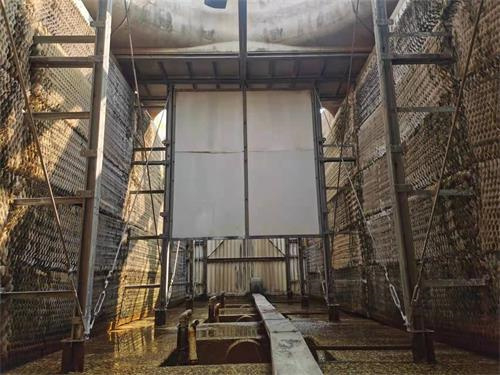 冷卻塔是如何將冷凝器中的熱量帶走的？,冷卻塔如何節(jié)水